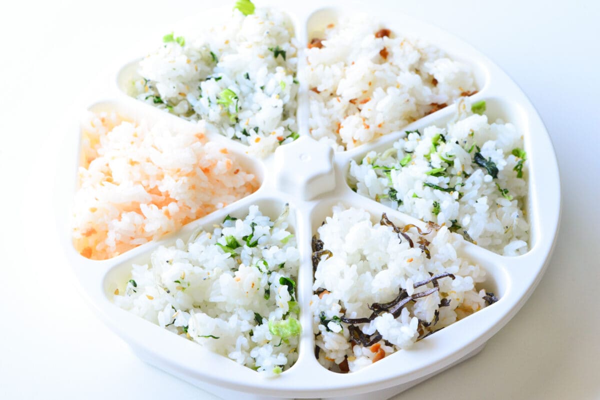 ダイソーの「おにぎりメーカー」が超便利！お弁当や赤ちゃんのごはんにも