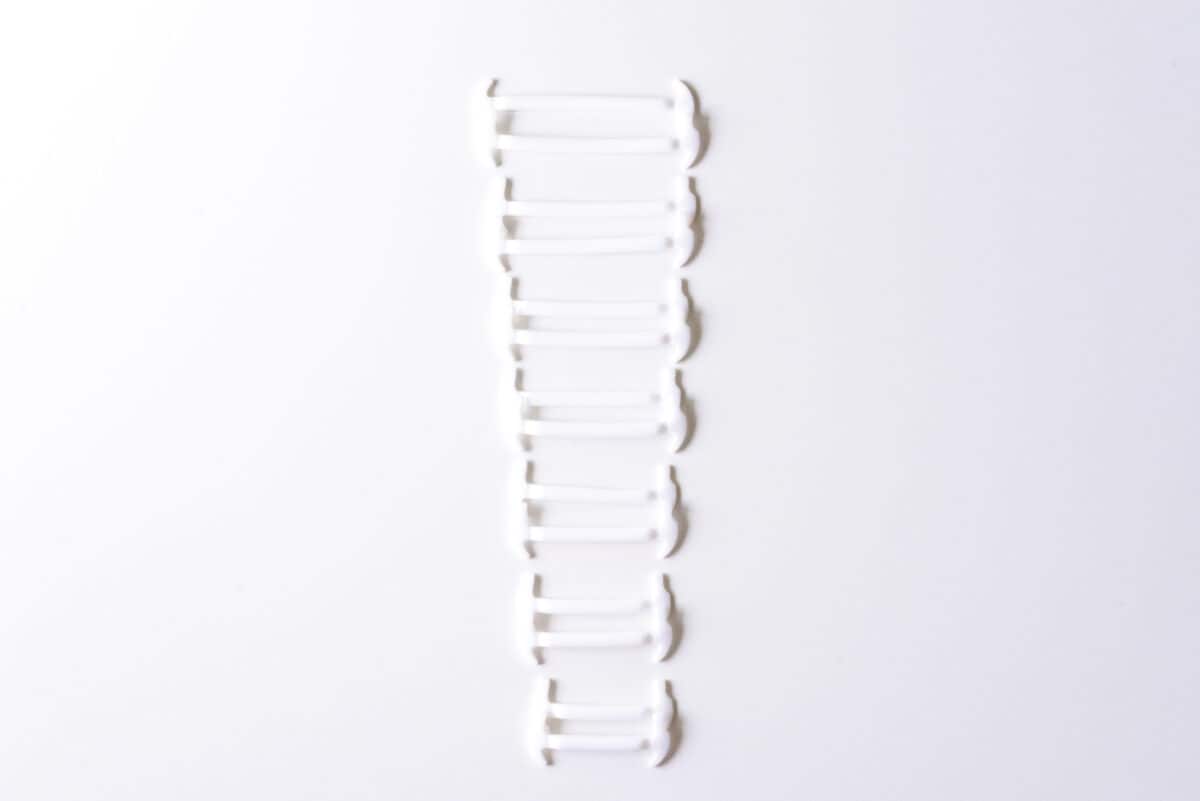 【セリア・ダイソー・キャンドゥ】100均に結ばない靴紐は売っている？