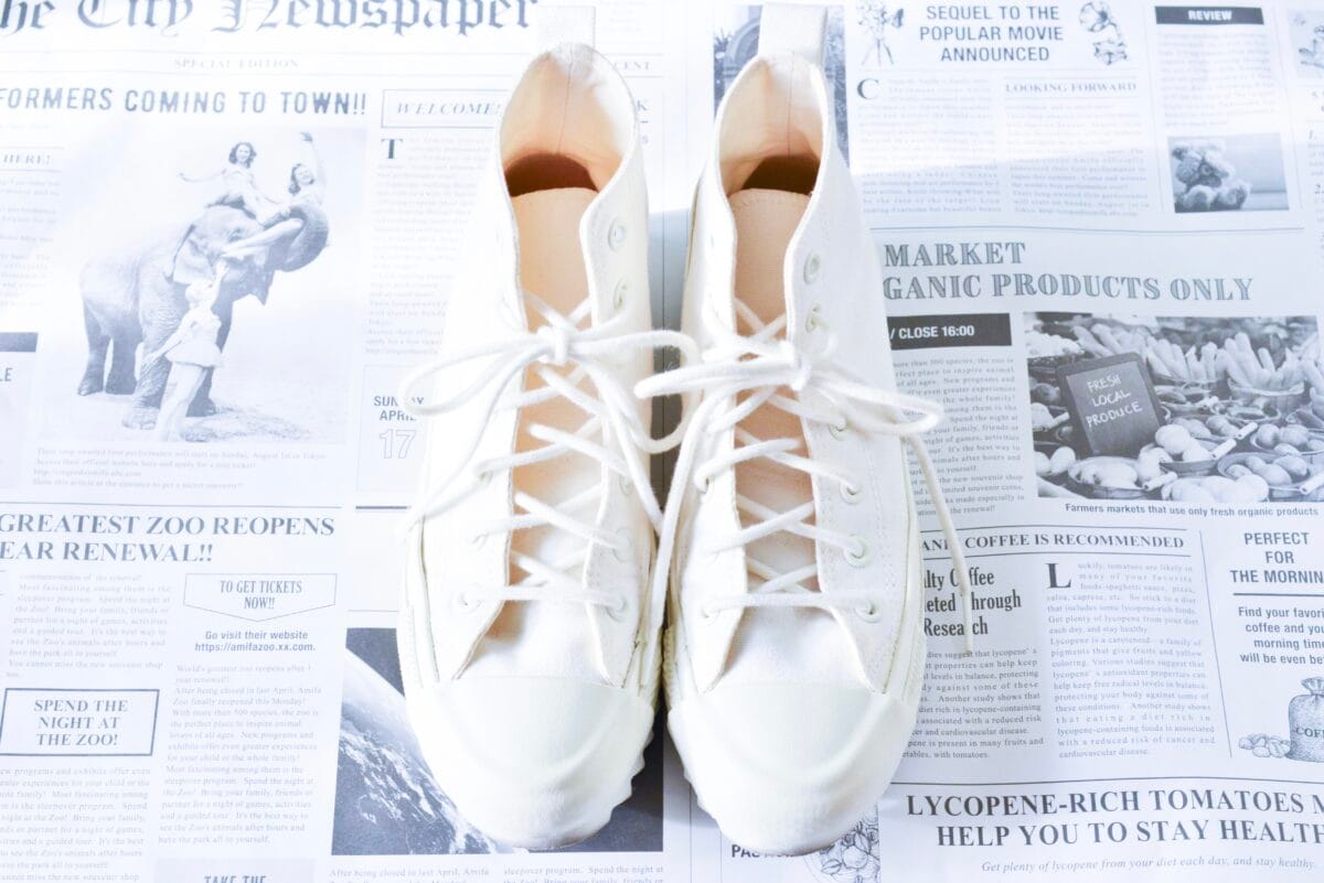 【セリア・ダイソー・キャンドゥ】100均に結ばない靴紐は売っている？