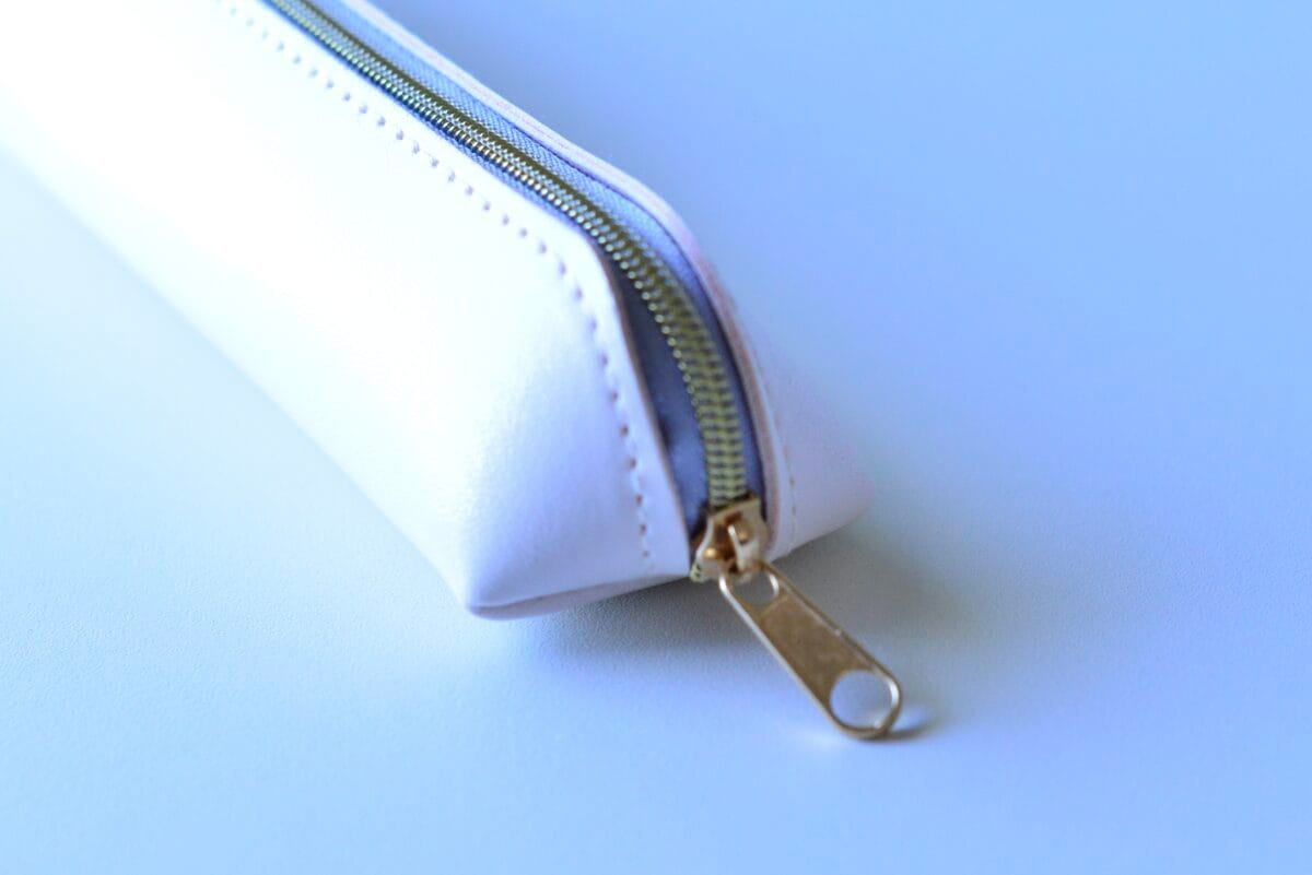 ダイソーの筆箱がコスパ良すぎ！便利でおしゃれな5商品を厳選