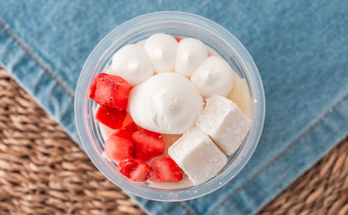 「ほっぺたが落ちる」「ケーキみたい」【セブン】数量限定アイスがめっちゃ美味い