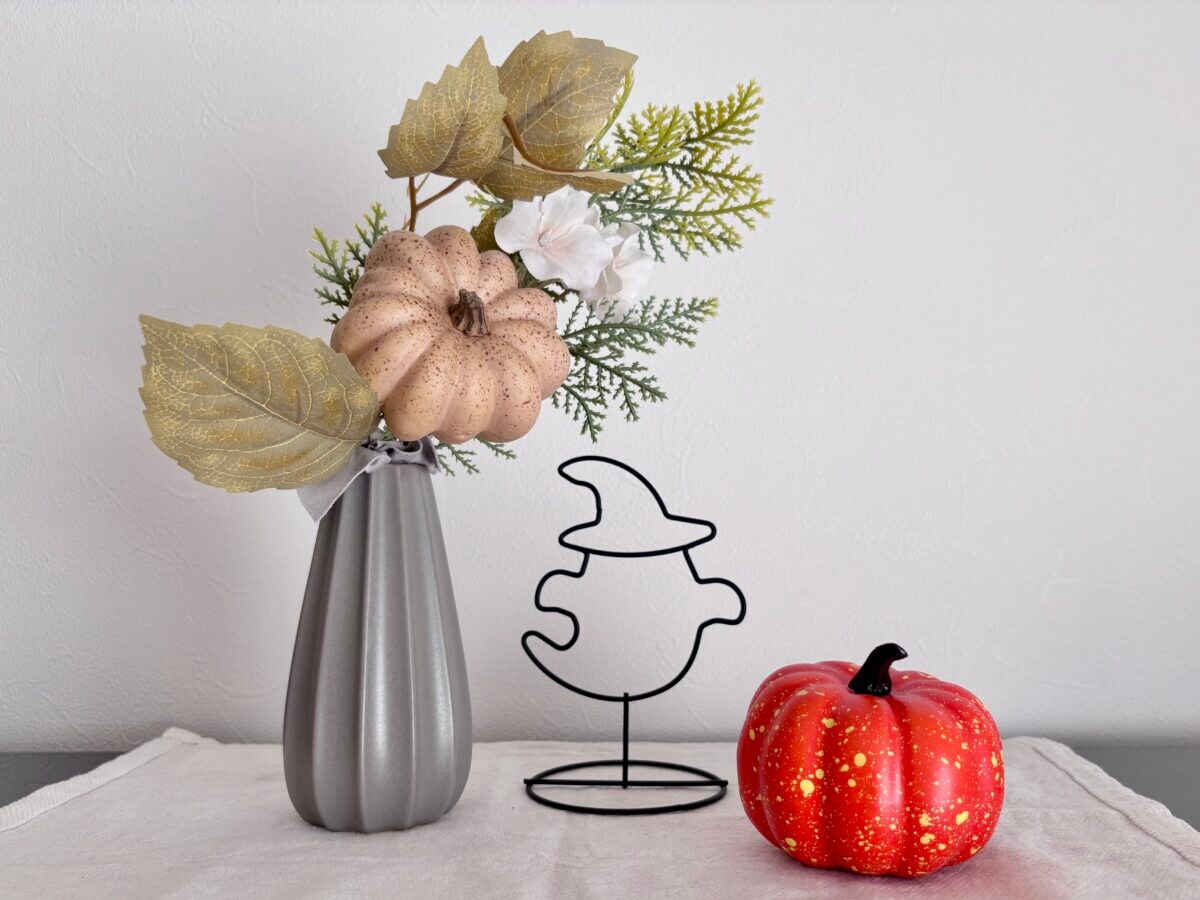 【2025年最新】ダイソーのハロウィングッズ大特集！ 仮装もお菓子もプチプラで可愛く♡