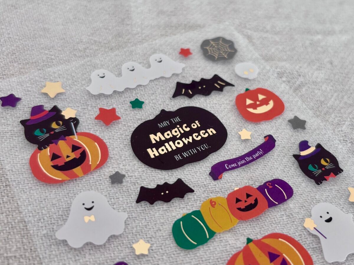 【2025年最新】ダイソーのハロウィングッズ大特集！ 仮装もお菓子もプチプラで可愛く♡