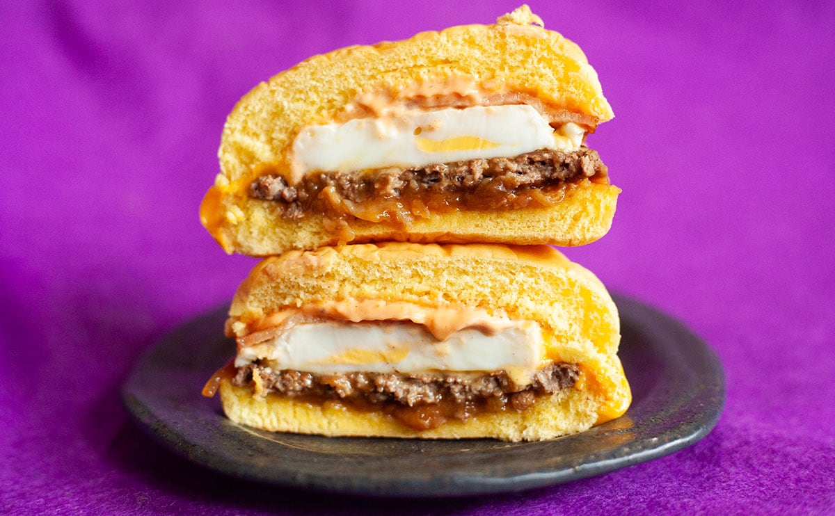 「明日も食べよう」「美味しすぎ」新登場の【マクドナルド】秋バーガー