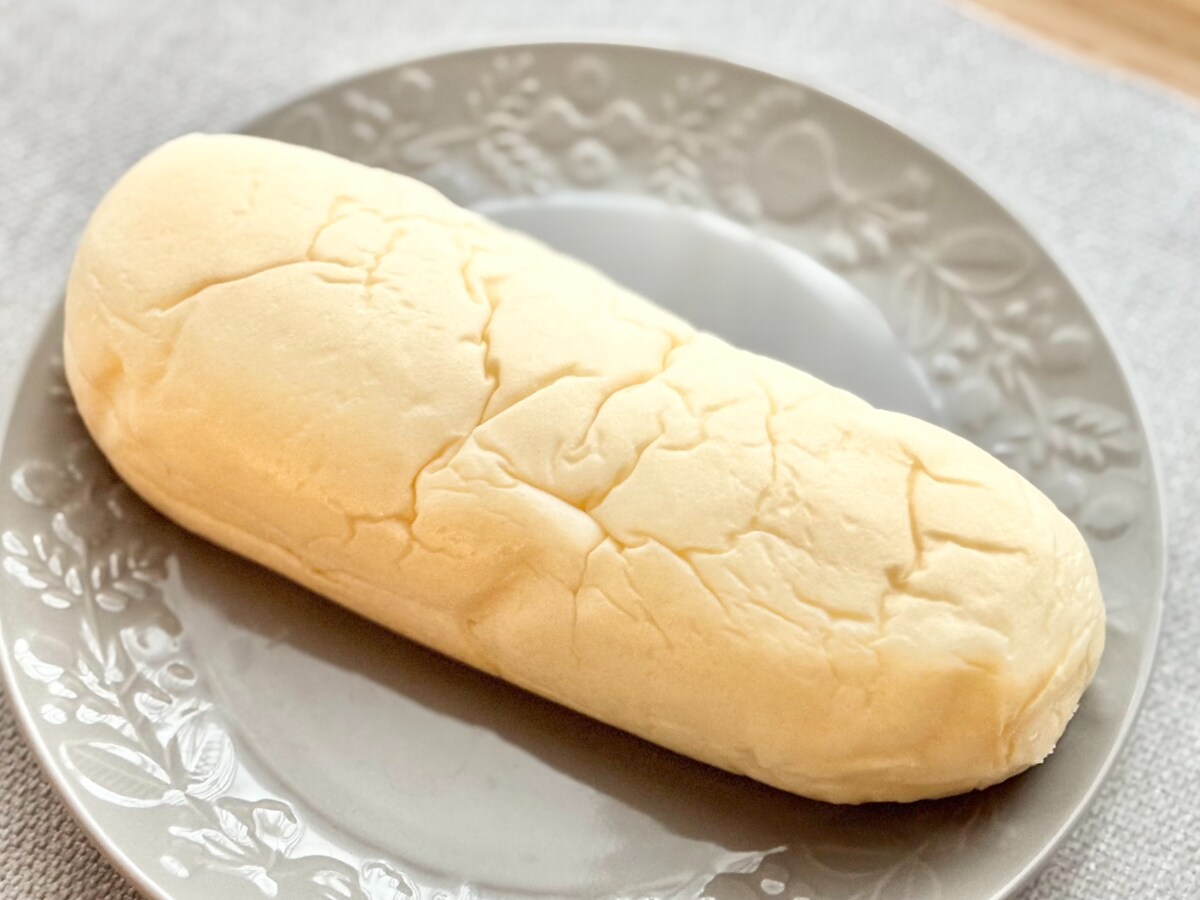 甘酸っぱさにハマる！【ファミマ】の人気パンに有名シェフ監修の新商品