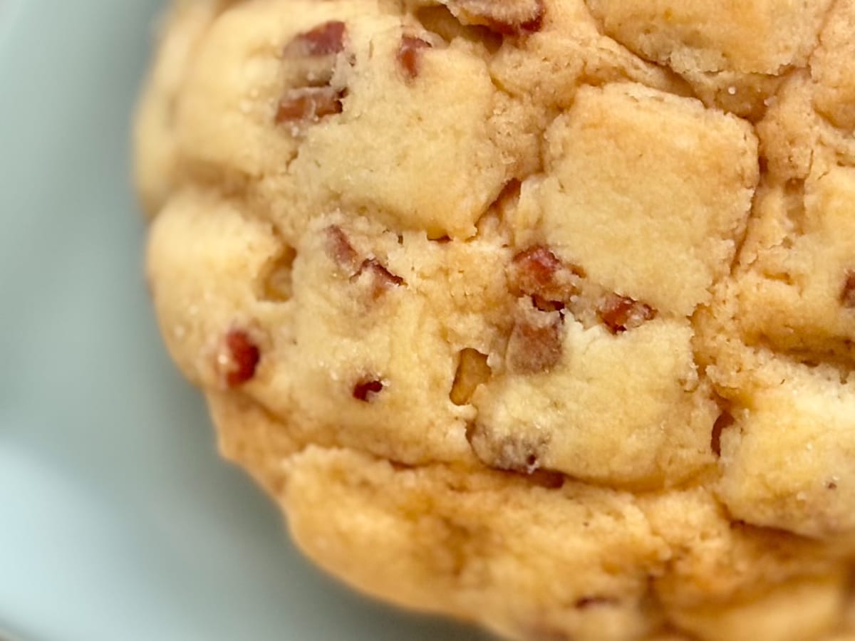 人気シェフ監修で「天才的な味」【ファミマ】の新作パンがおいしすぎた!