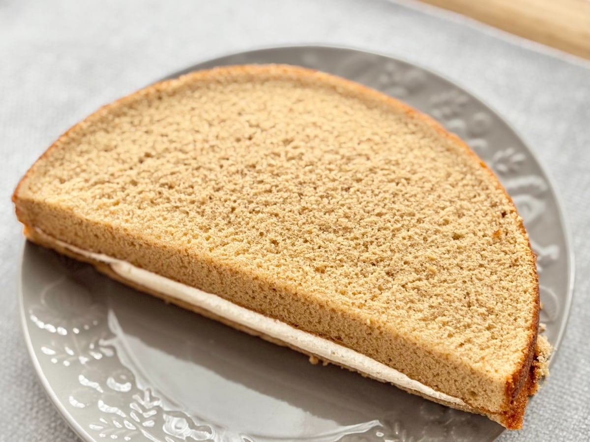 大きいけどペロリといけちゃう?【セブン】大人もおいしいほろ苦スイーツ