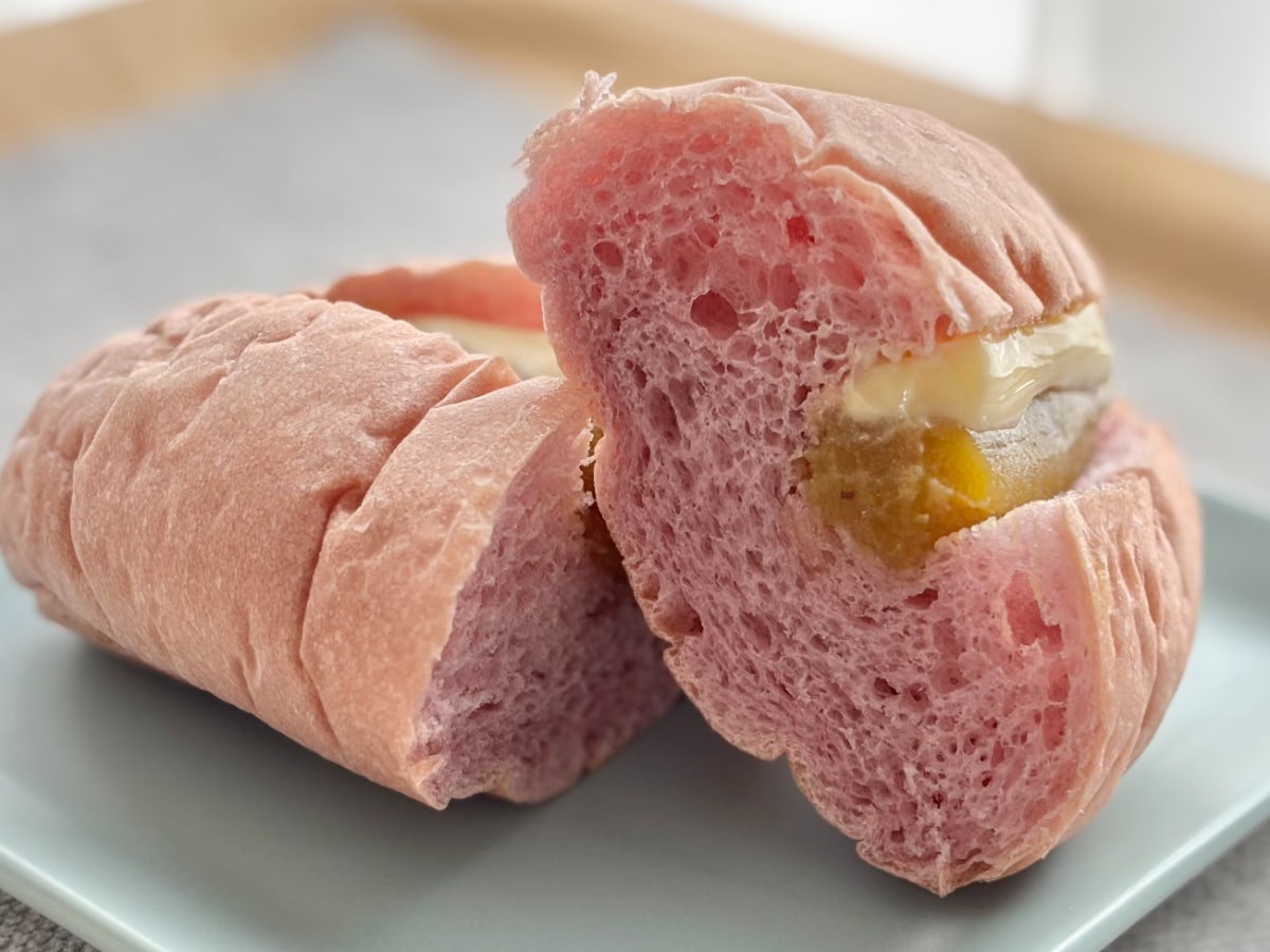 甘じょっぱい味がおいしすぎる！【ファミマ】「毎日食べたい」お芋パン