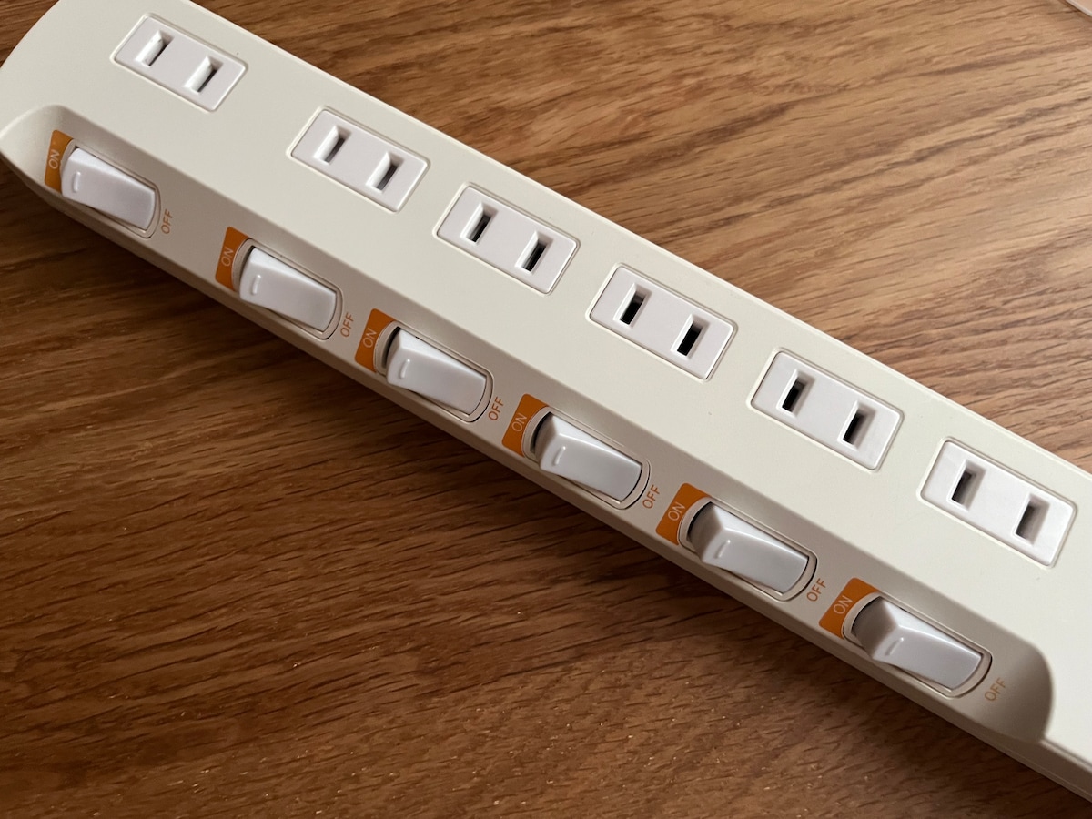 コンセントキャップの付け方