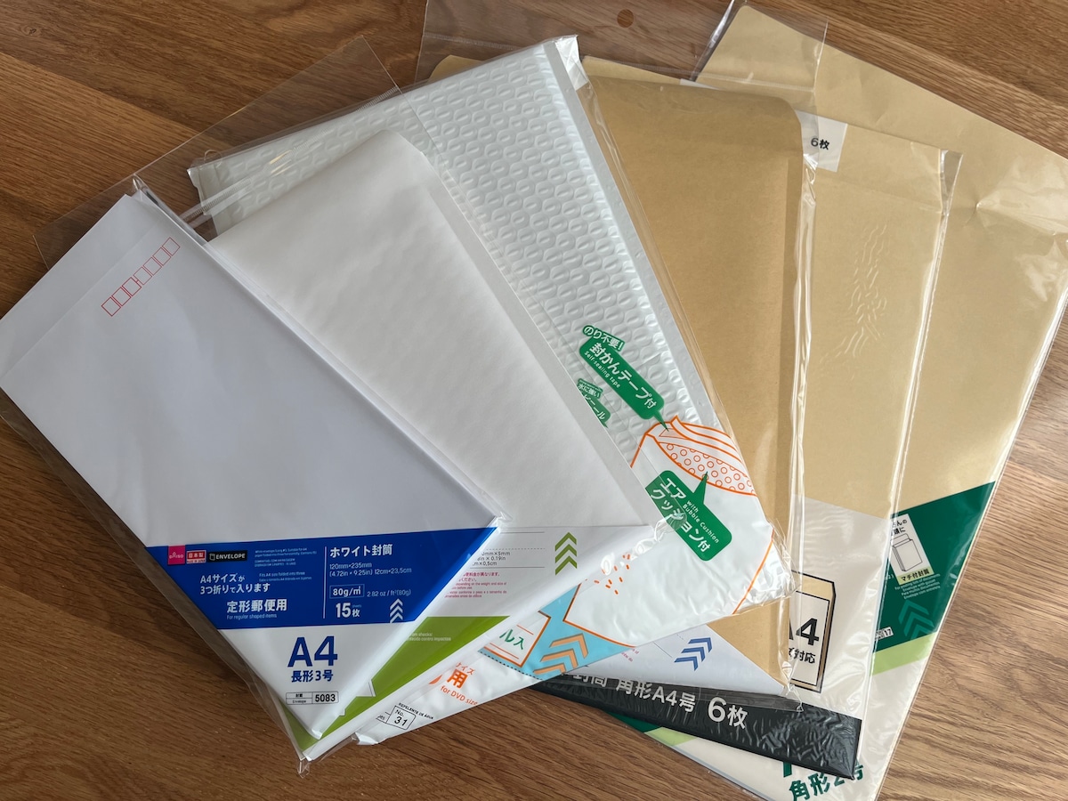 ダイソーの封筒は種類豊富!A4サイズや長形3号、クッション封筒などを紹介!