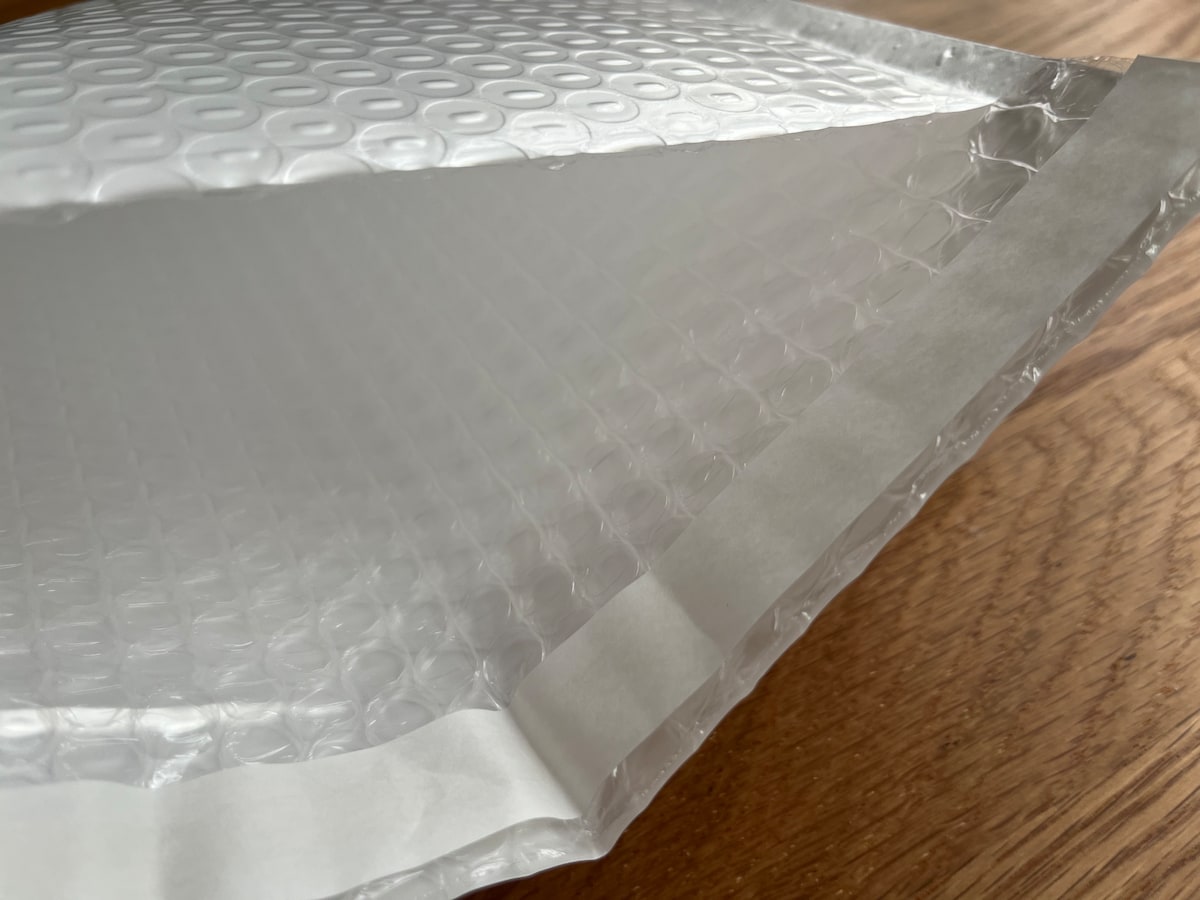 「クッション封筒（撥水タイプ、ＣＤ・ＤＶＤ・ＢＤ用）」