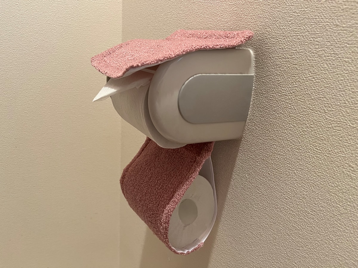 ペーパーホルダーカバー