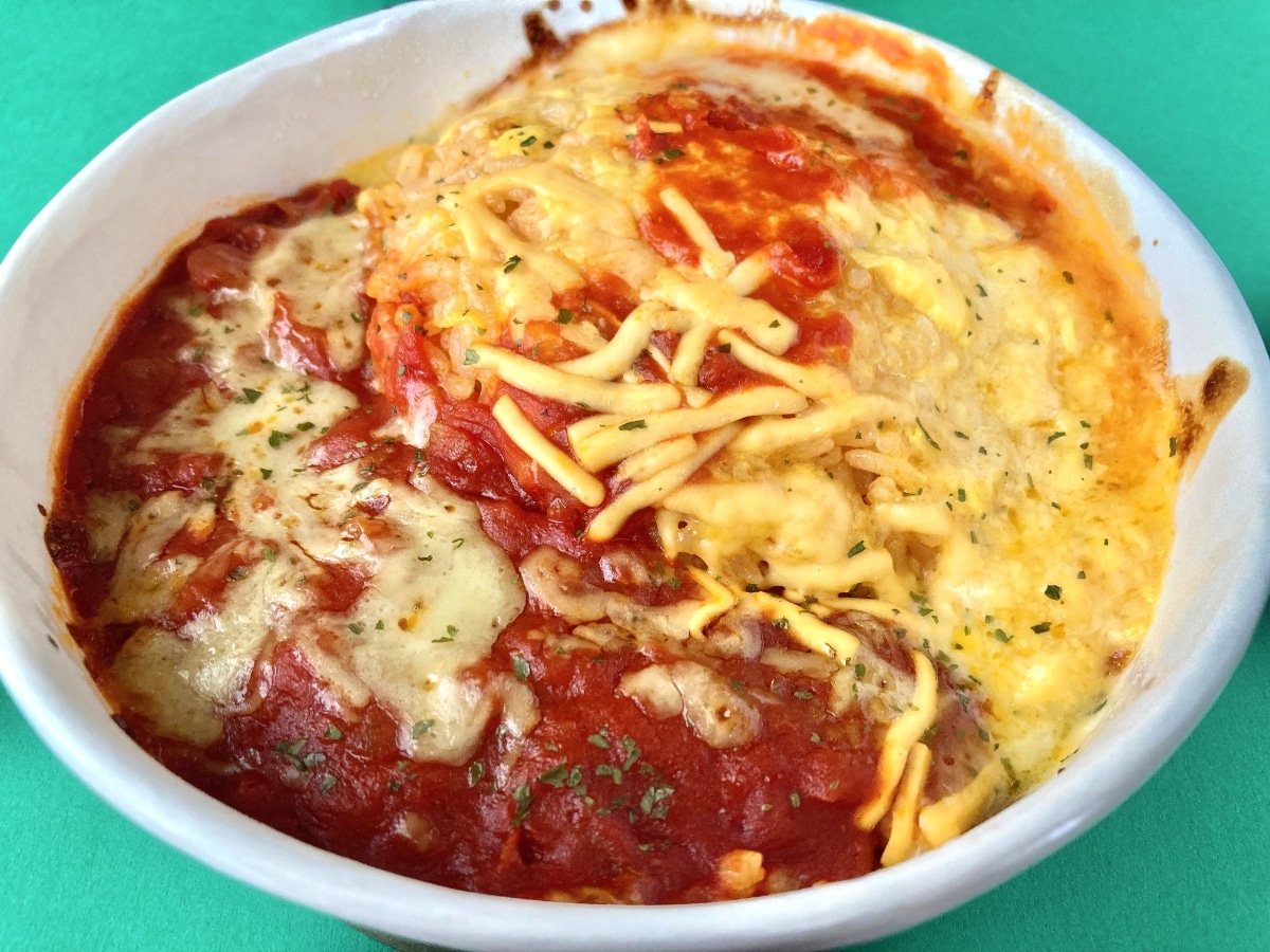 激熱でハフハフ必須！？【セブン】のオムライスドリアが復活！