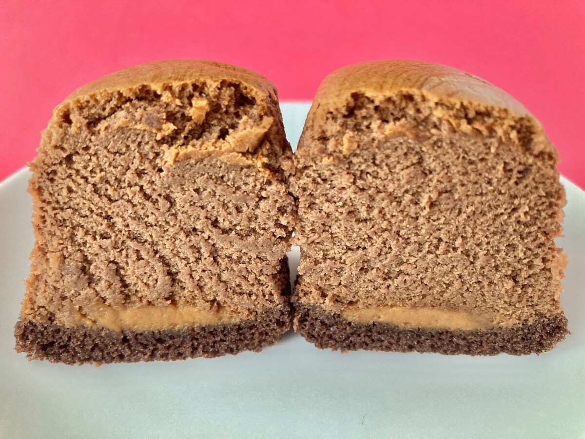 本格的な味わいに感動！！【ファミマ】食感が心地いいショコラスフレ