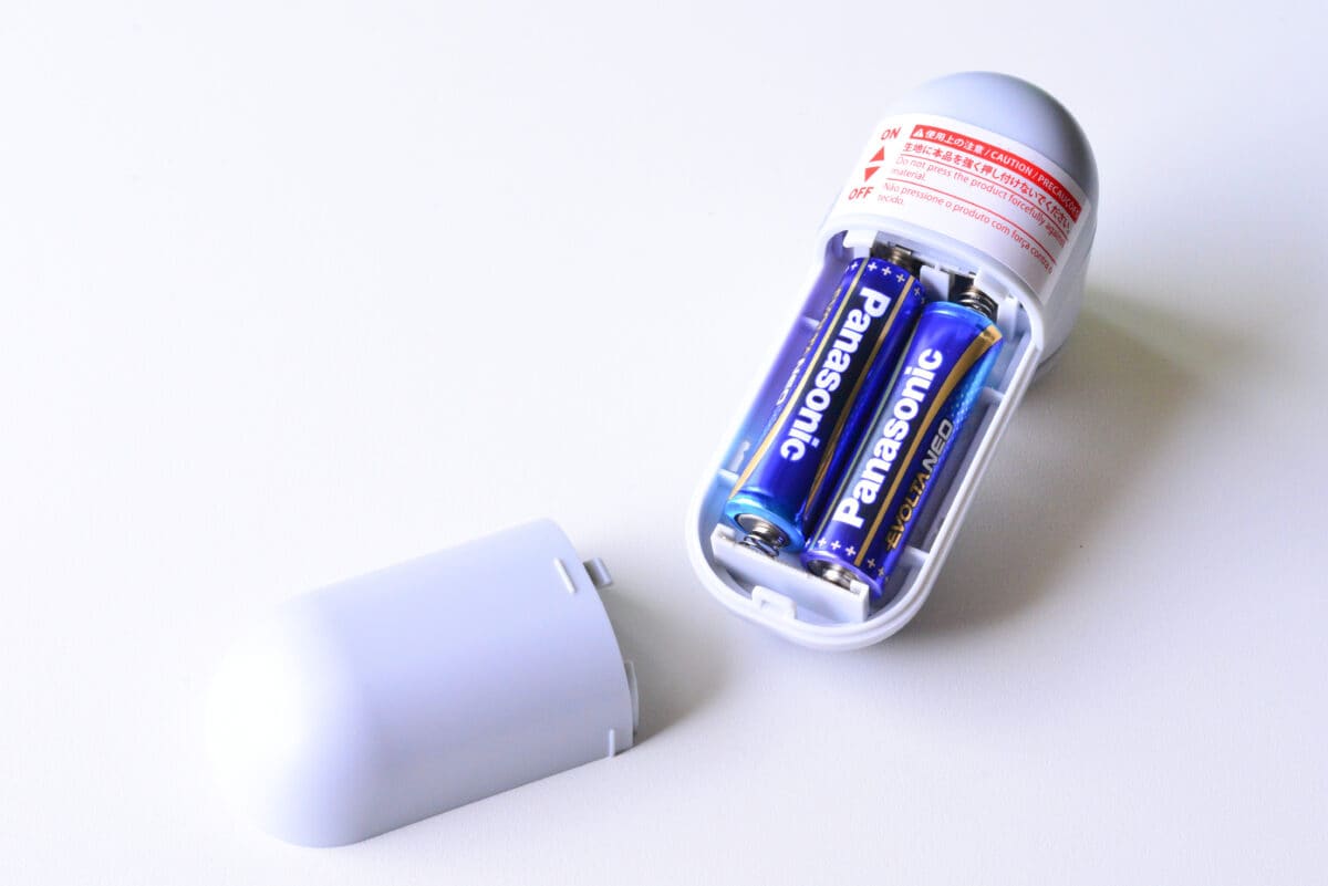 100均の「毛玉取り」おすすめはコレ！【ダイソー・セリア・キャンドゥ】