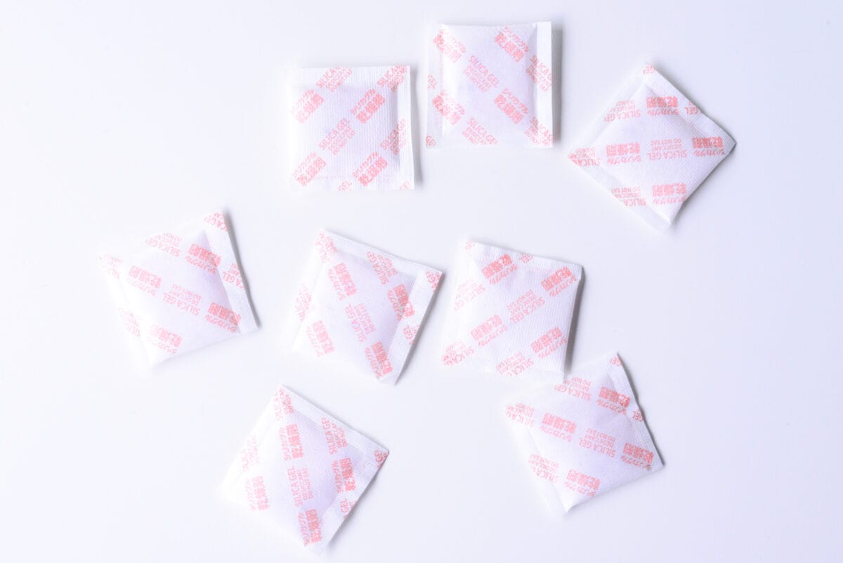 100均の「乾燥剤」売り場はどこ?キャンドゥ・セリア・ダイソーを調査