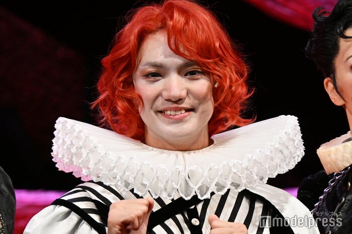 Aぇ! group正門良規、草間リチャード敬太の逮捕騒動後初の公の場「当面4人で活動していきます」