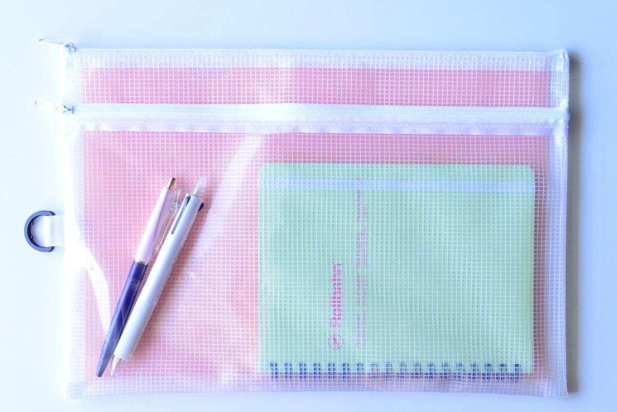 推し活から財布まで!? 100均のクリアポーチ9選【セリア・ダイソー・キャンドゥ】