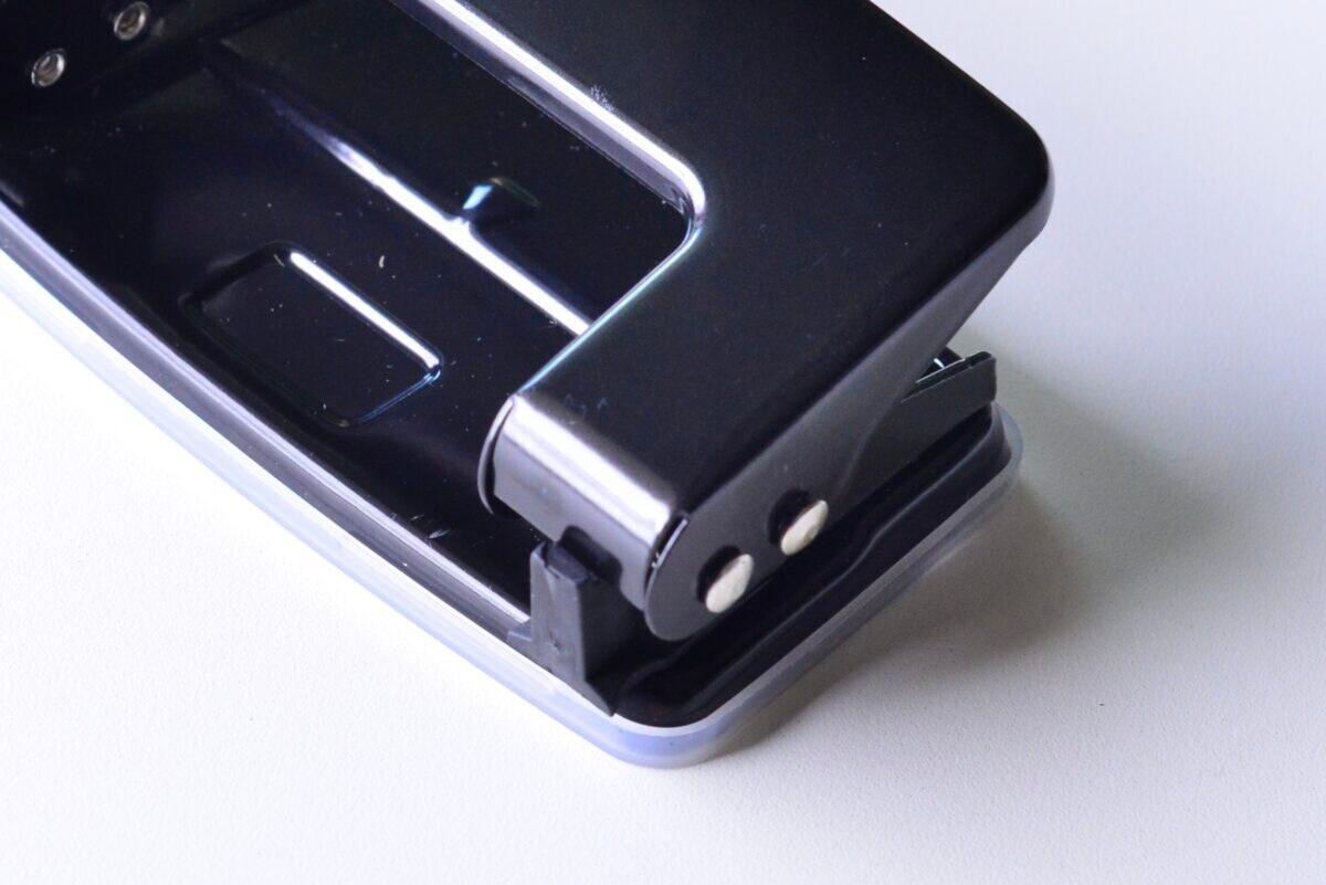 穴あけパンチは100均に売ってる?【ダイソー・セリア・キャンドゥ】