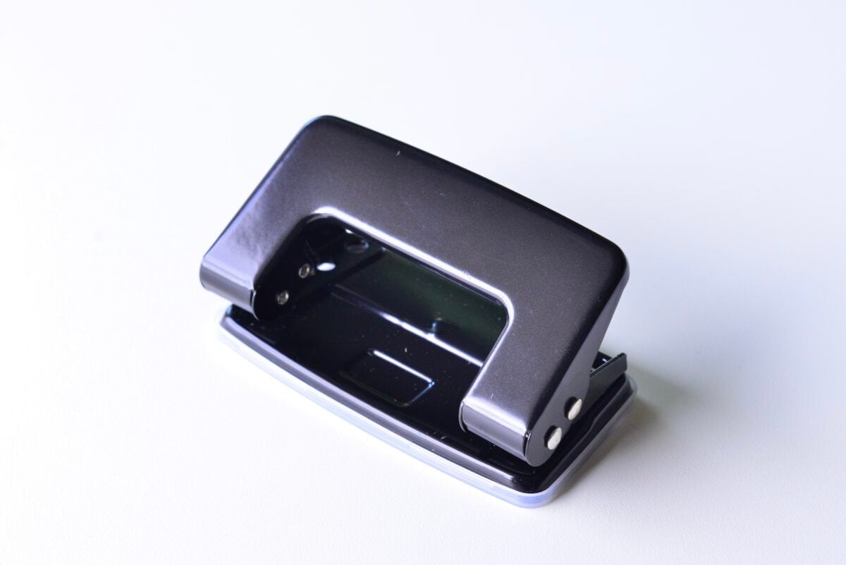 穴あけパンチは100均に売ってる?【ダイソー・セリア・キャンドゥ】