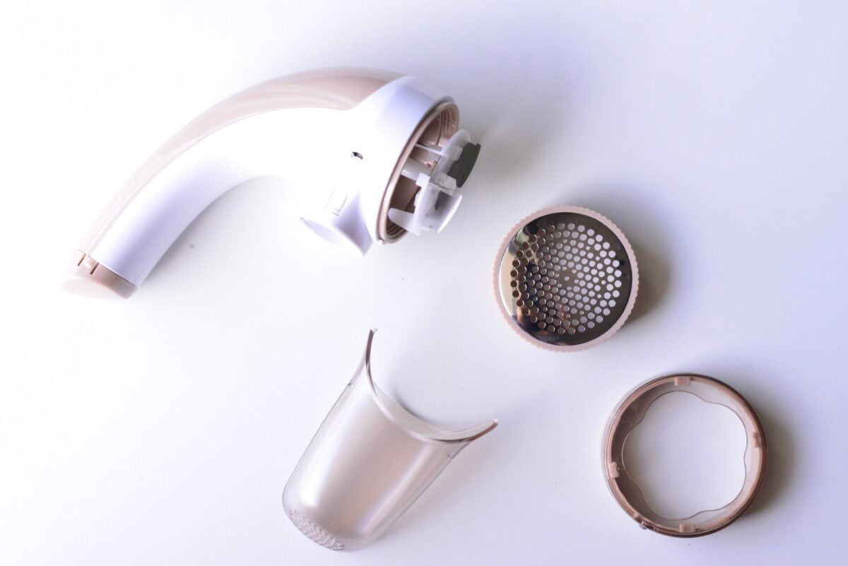 100均の「毛玉取り」おすすめはコレ！【ダイソー・セリア・キャンドゥ】