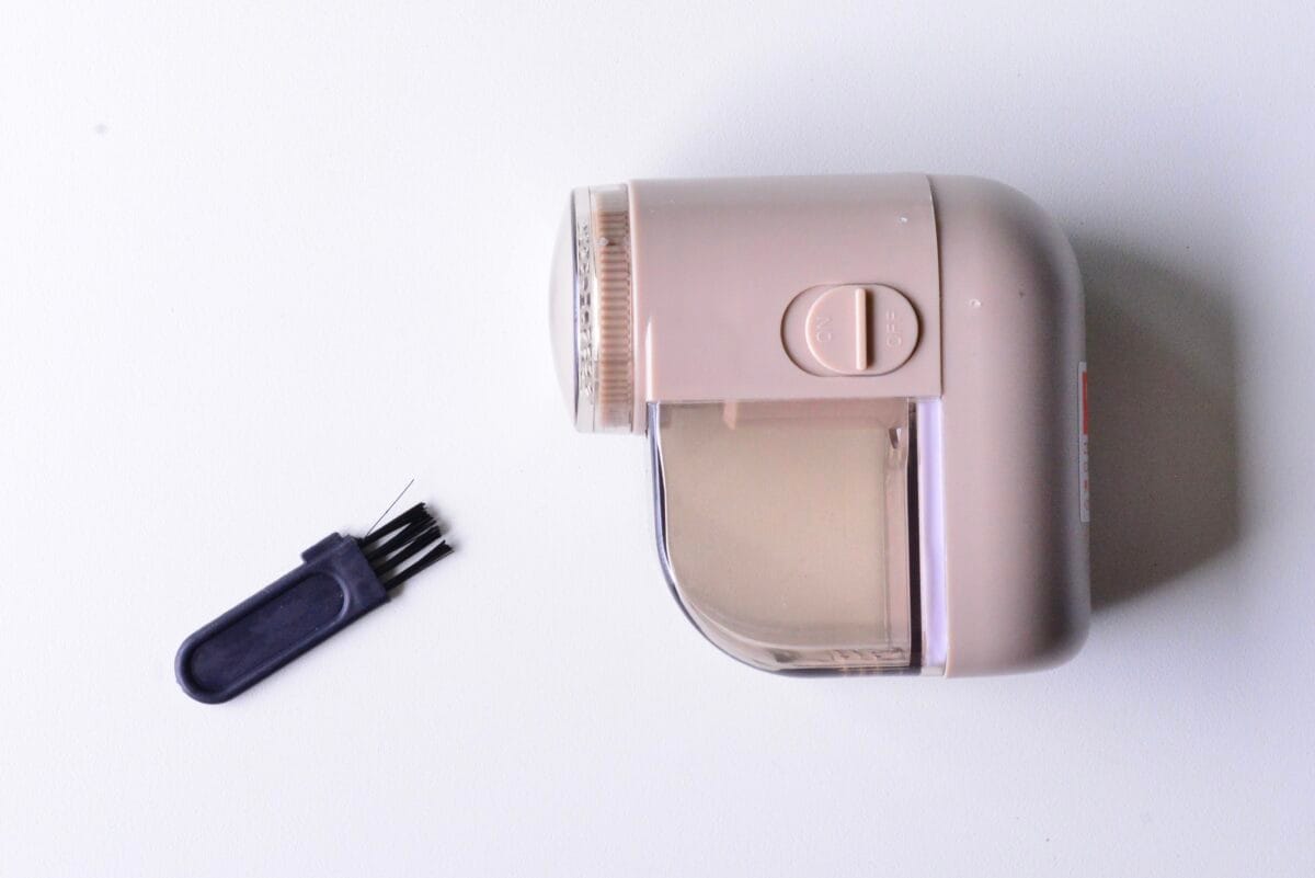 100均の「毛玉取り」おすすめはコレ！【ダイソー・セリア・キャンドゥ】