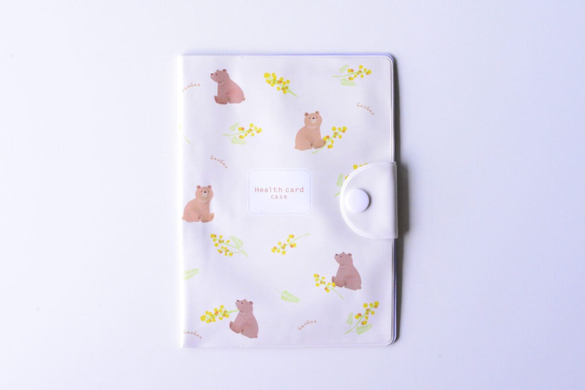 100均のお薬手帳ケースが超使える!【ダイソー・セリア・キャンドゥ】