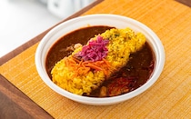 699円なのに本格的【セブン】新発売の2種カレーが最高に楽しい