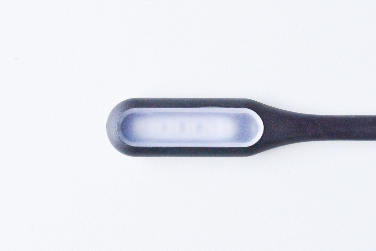 100均のUVライトを買ってみた!【セリア・キャンドゥ・ダイソー】