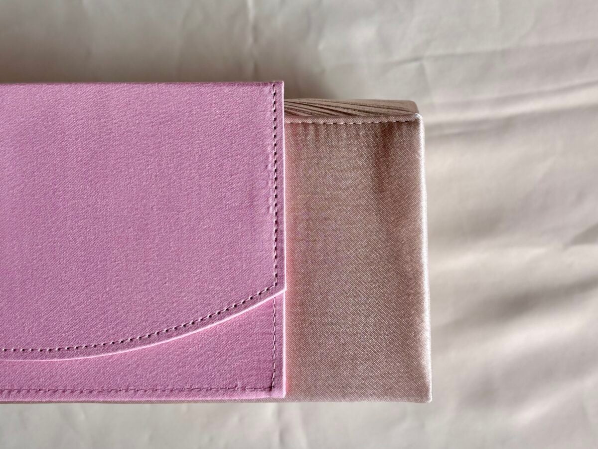 100均の袱紗、実際どう？慶弔両用はある？購入時の注意点も