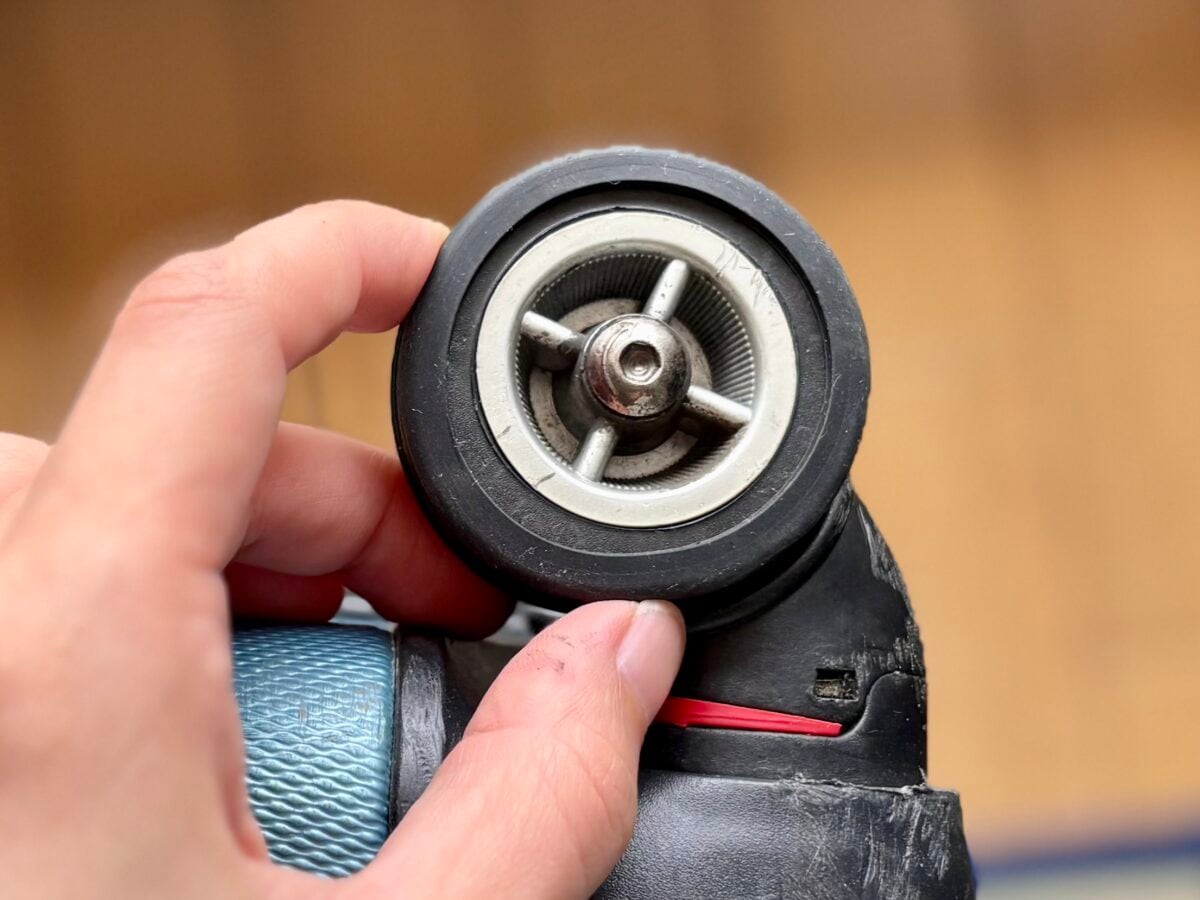 キャスターカバーは100均でゲット! 購入&比較レビュー【セリア・ダイソー・キャンドゥ】