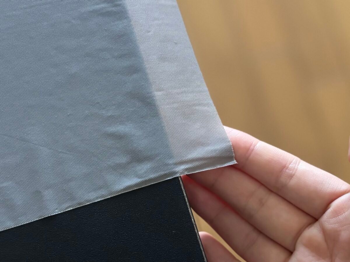 100均のテーブルクロスで即おしゃれ！ クリスマスにもおすすめ