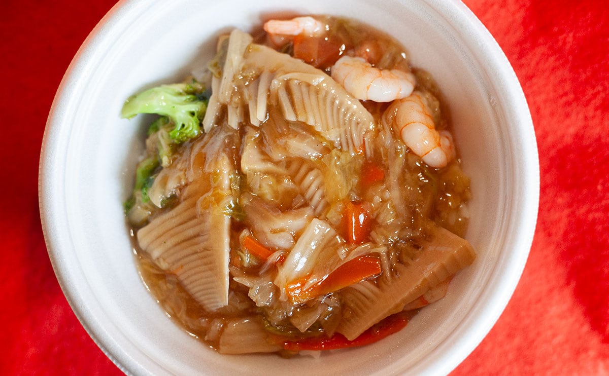 【賛否両論】『すき家』まさかの“中華”メニューを食べてみた