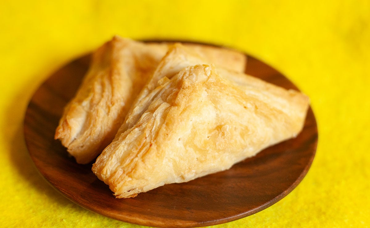 マク○ナ○ド風!?【セブン】の冷凍食品に「毎日食べたい」の声も