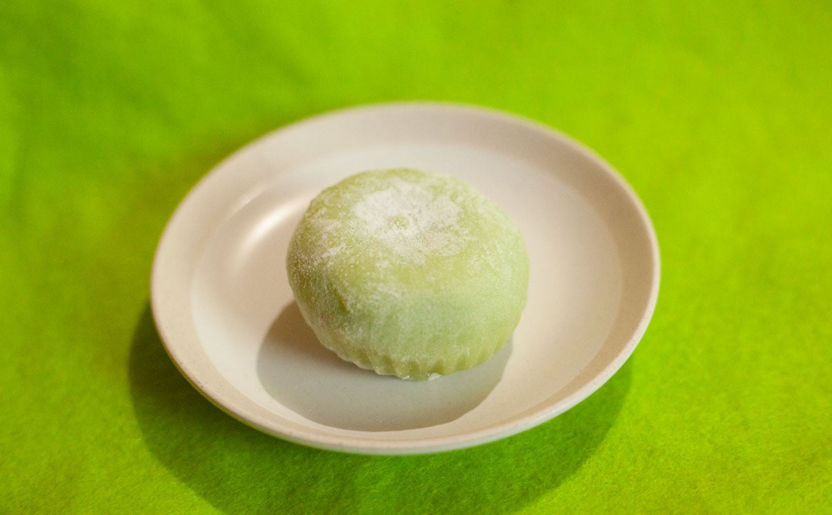 「至福」「美味すぎんだろ」【セブン】で見つけた“緑の物体”が人気らしい