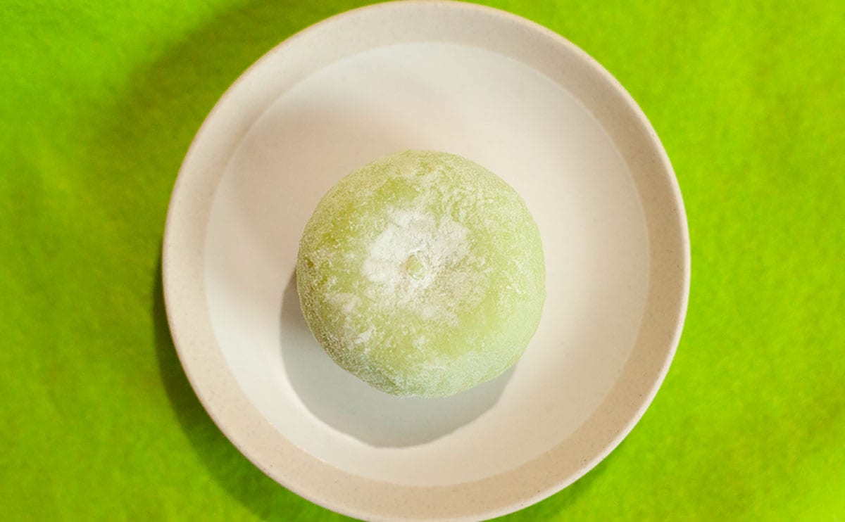 「至福」「美味すぎんだろ」【セブン】で見つけた“緑の物体”が人気らしい