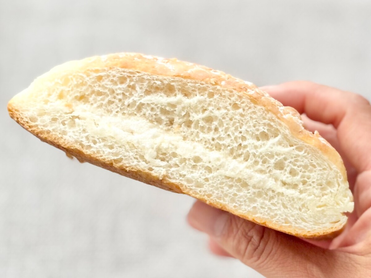 約2年ぶりに復活！【ファミマ】「カロリー高めだけど美味しい」菓子パン