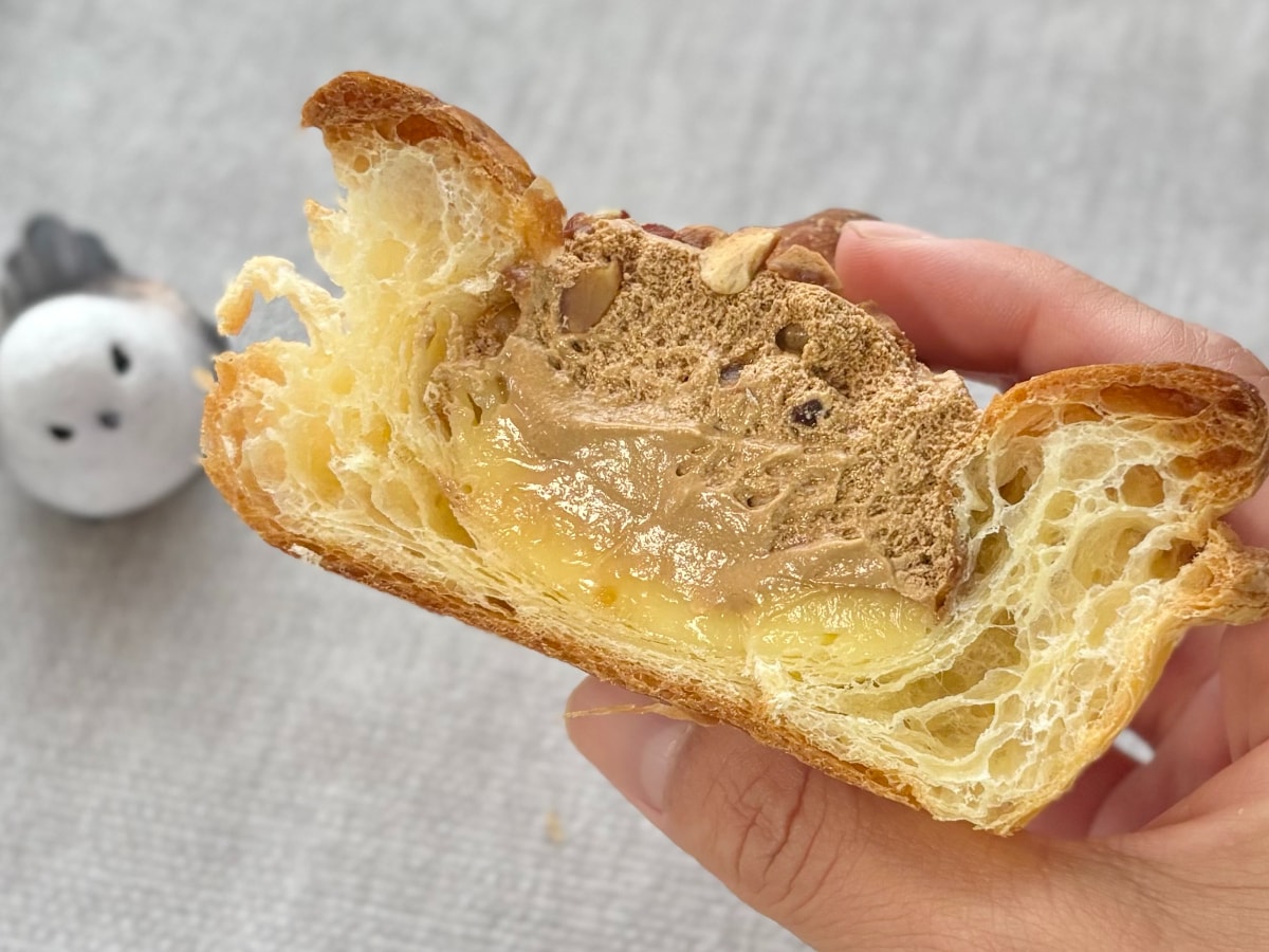 「満足感が段違い」「美味しすぎ」【ローソン】の新作スイーツパンって？