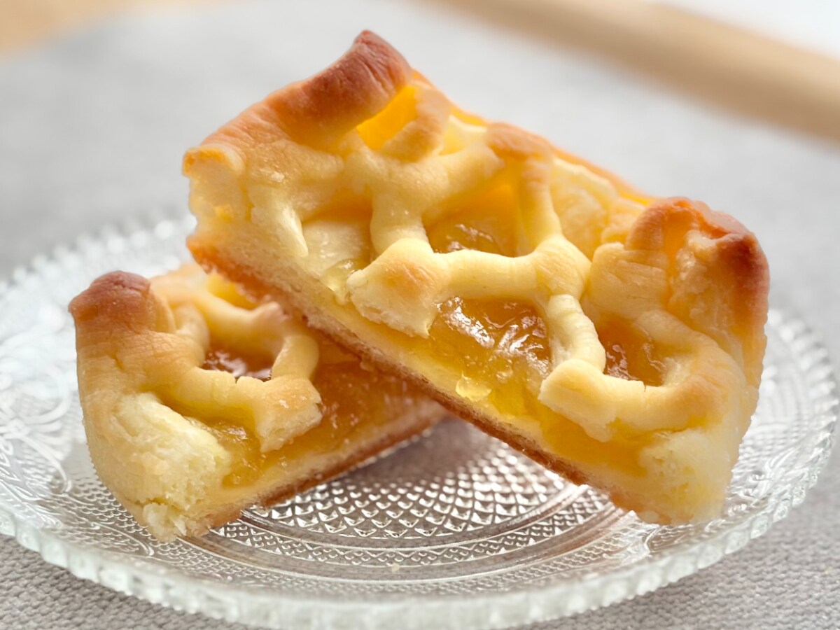 2種のおいしさが同時に口の中へ!【ファミマ】の「天才すぎる……」パン