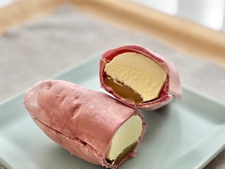 アイスなのに「ねっとり食感」！？【ファミマ限定】秋の味が「激ウマ」