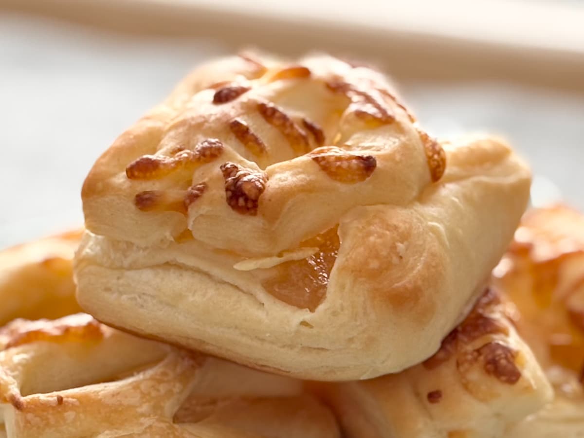 1個約50円でも侮れない！【セブン】甘じょっぱさがおいしい新作パン