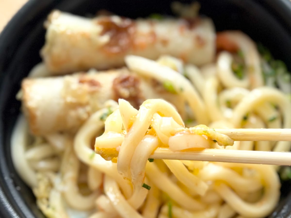 ［専用］ぞうどん様 これスゲェ」「常設にして」【ローソン】“お店の味”がする新作うどん