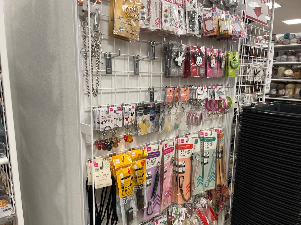 ダイソーのキーホルダーの売り場はどこ?