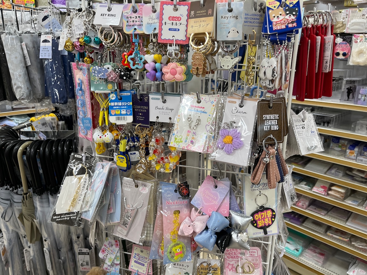 キャン★ドゥのキーホルダーの売り場はどこ?