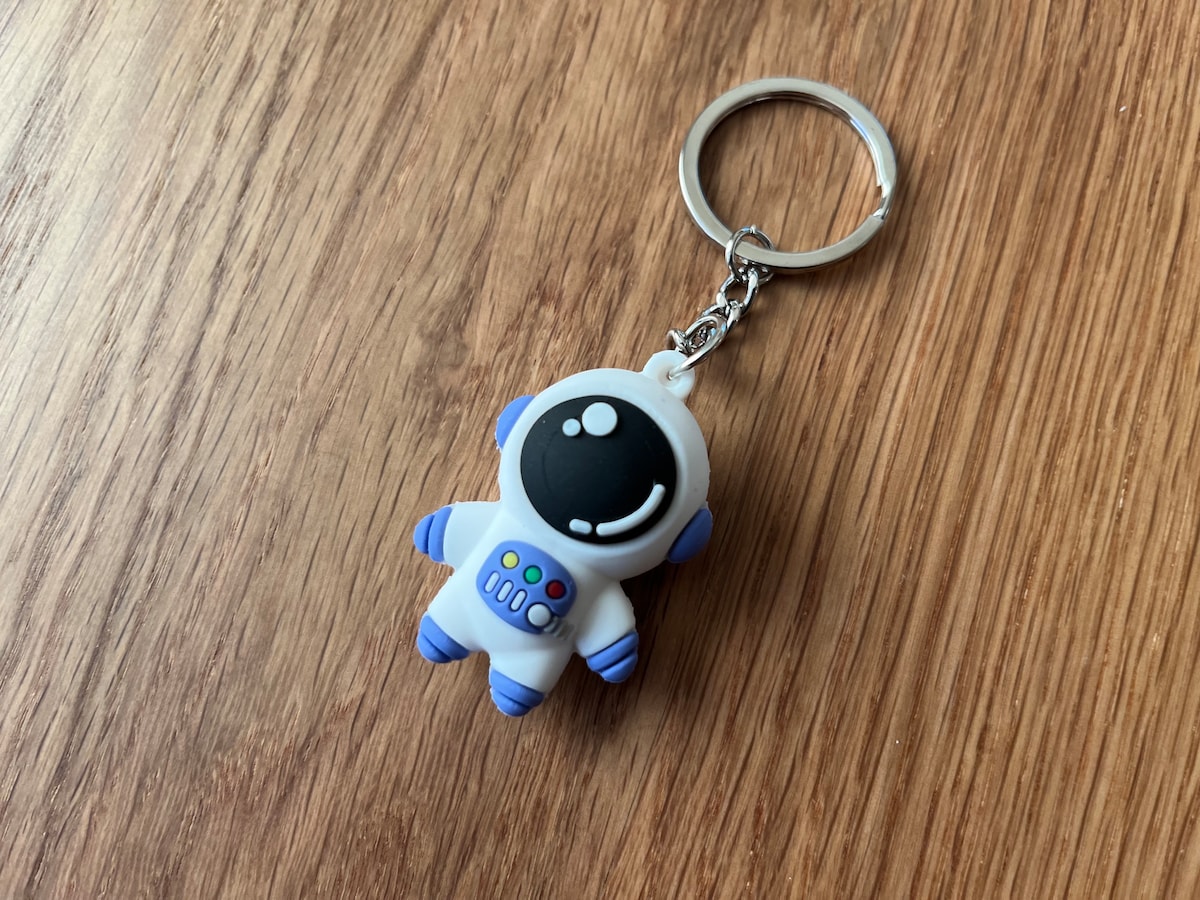 「キーホルダー アストロノーツ」