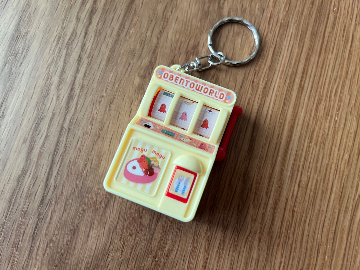「キーホルダー パステルスロット」
