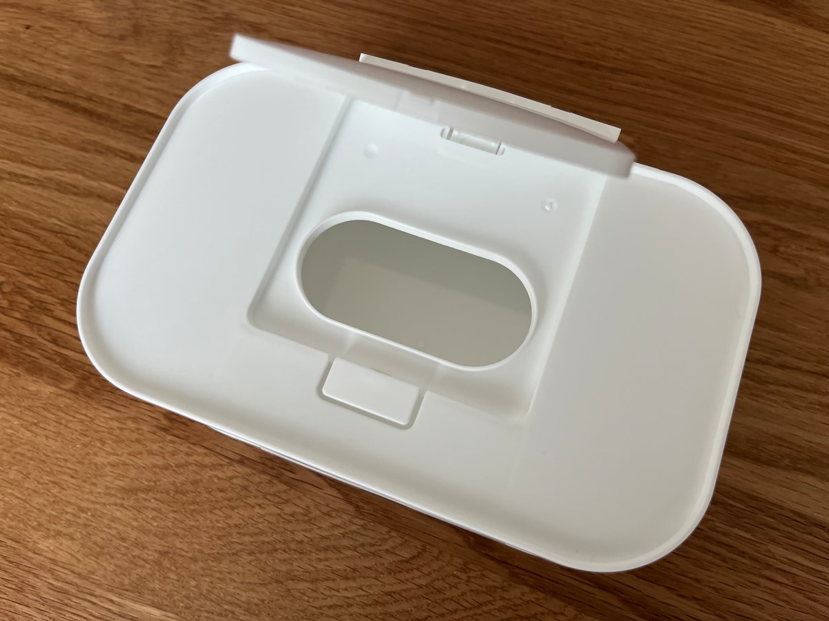 「ウェットティッシュケース（横型）」