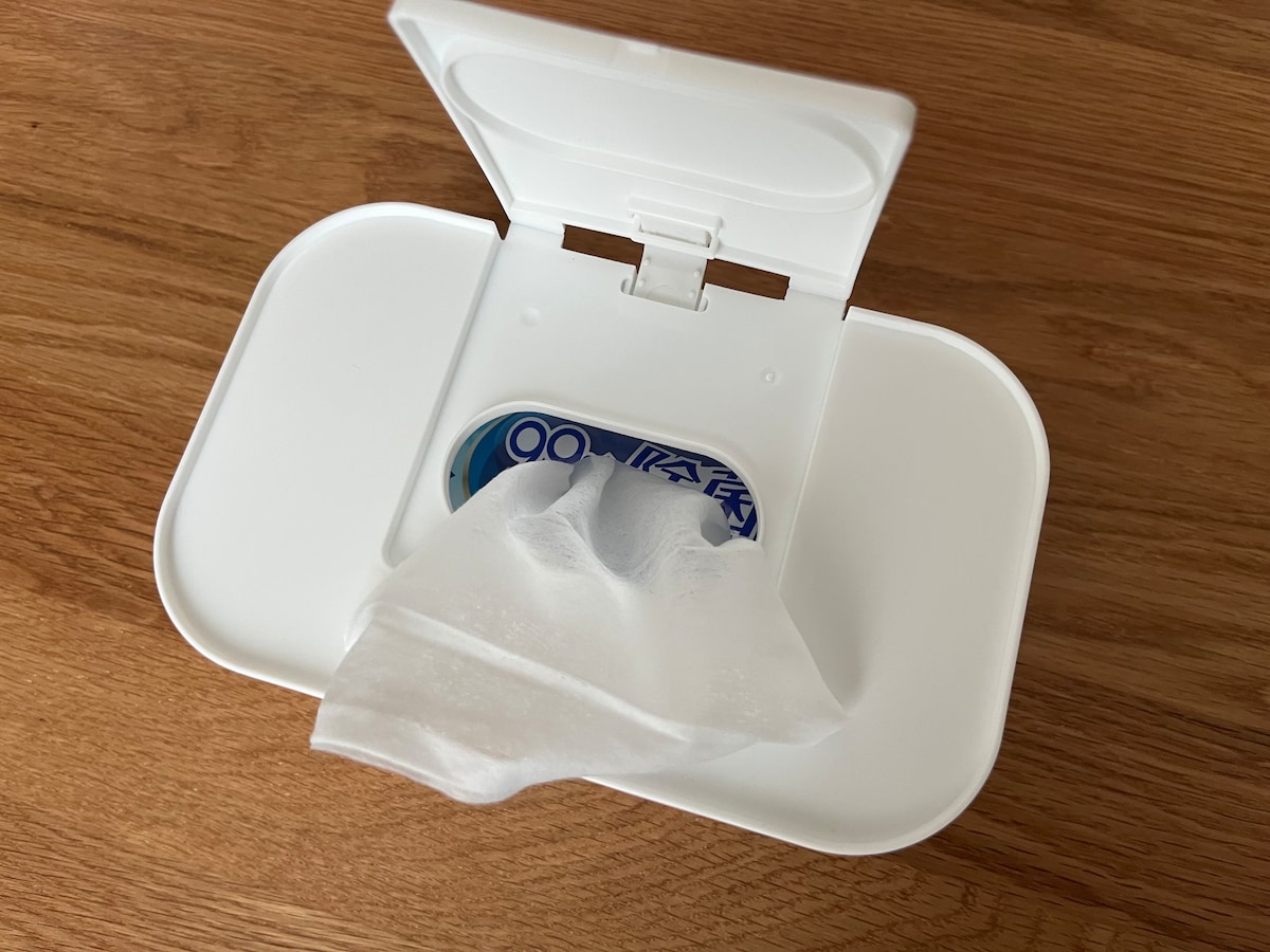 「ウェットティッシュケース（横型）」