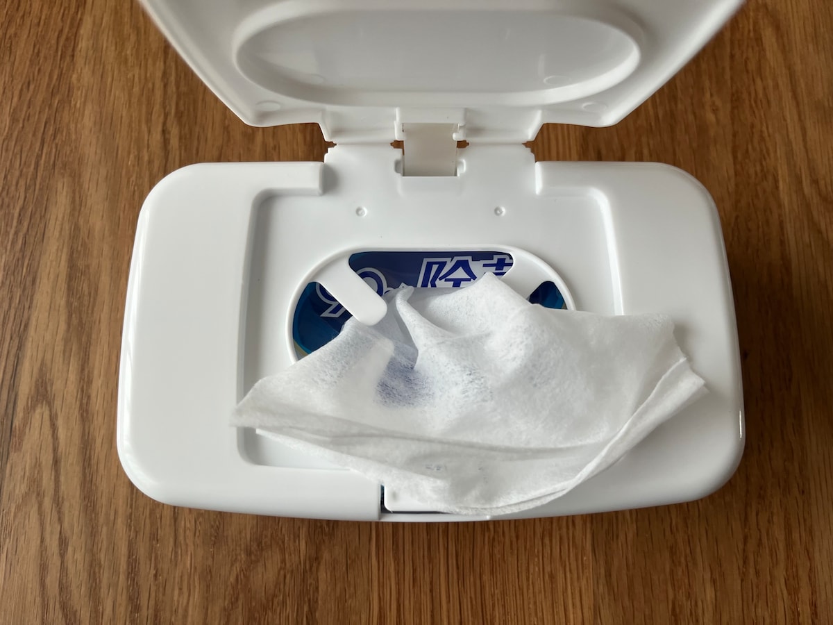 ワンプッシュウェットティッシュケースW