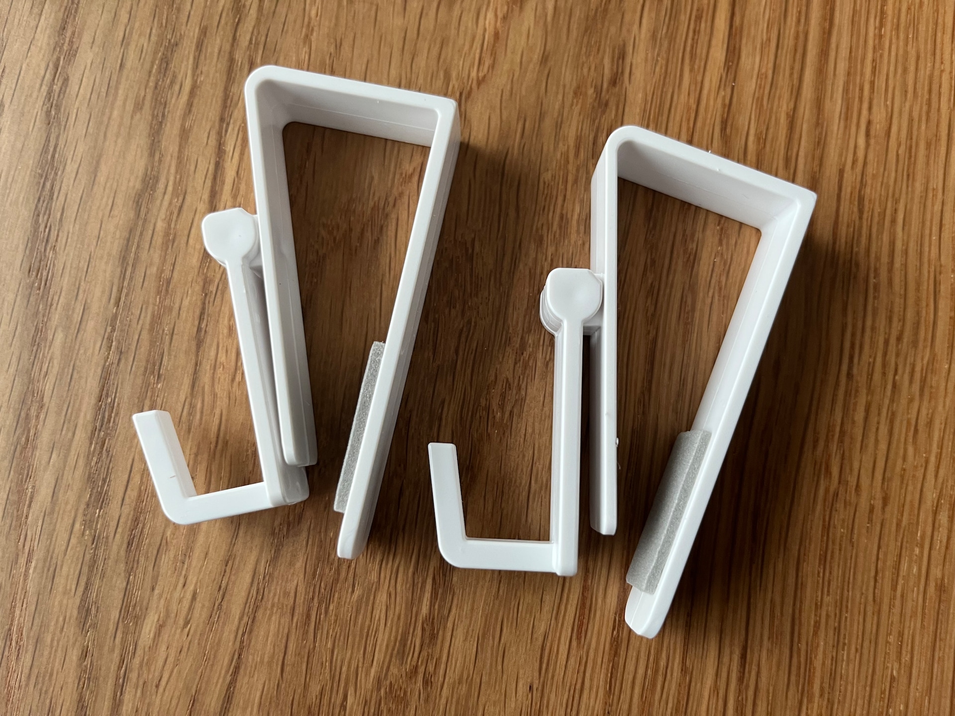 「Ｓｉｍｐｌｅｒ　シンク扉用ゴミ袋ホルダー」